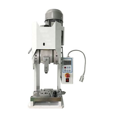 Ακριβής ακρίβεια AC220V 50HZ Υπερ-σιωπηλή μηχανή κοπής τερματικών καλωδίων αυτοκινήτων
