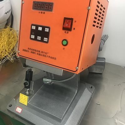 4.0mm Copper Strip Hot Cable Wire Splicing Machine with Silent Copper Belt Crimping (Μηχανοποιημένη μηχανή κοπής καλωδίων με σιωπηλή κοπής καλωδίων)